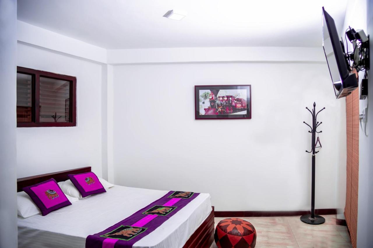 D Family Resort Анурадхапура Экстерьер фото