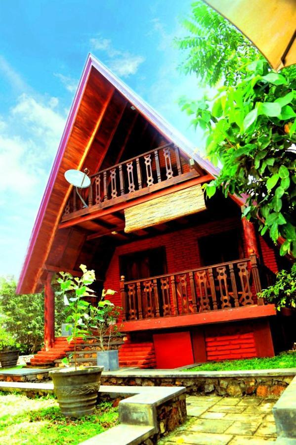 D Family Resort Анурадхапура Экстерьер фото